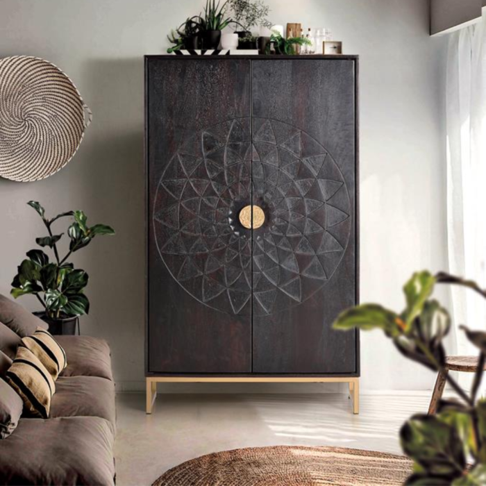 1-53.png Amp Hand-Carved Solid Wood Cabinet