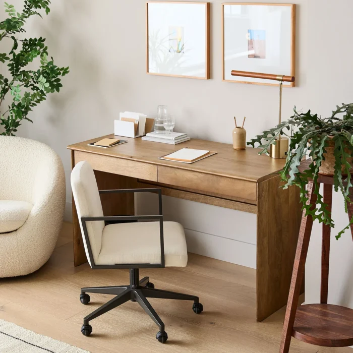 Priti Desk 54 - Image 10