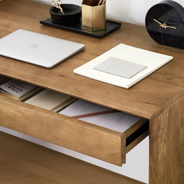 Priti Desk 54 - Image 8