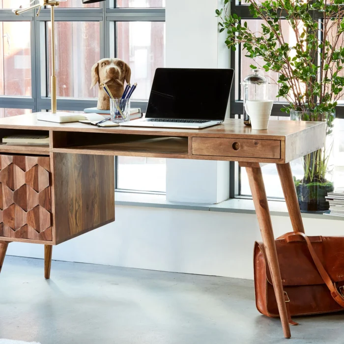 Priti Verna Desk 53 - Image 8