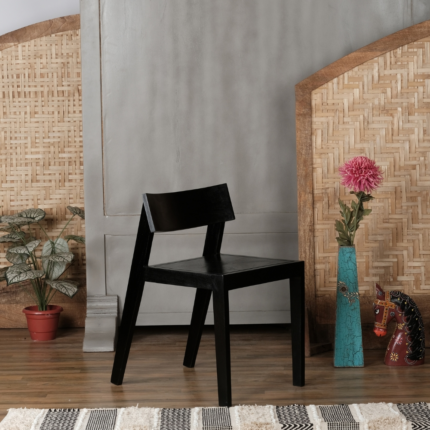 Oliana Solid Wood Chair,stylish wooden chair, versatile home chair